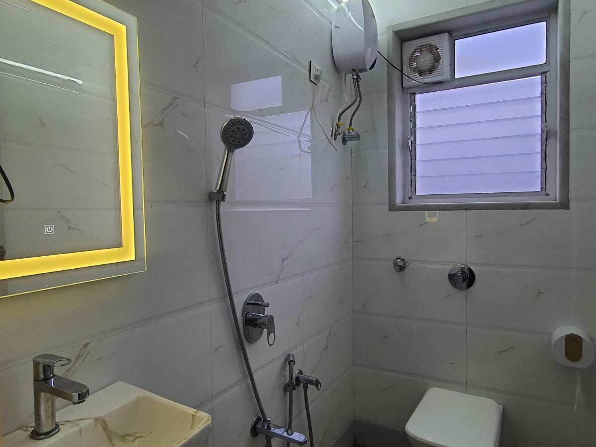 Osi Apartments Lilavati Bandra Mumbai Exterior photo